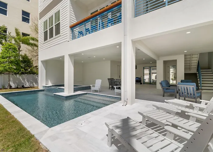 Holiday home The Akoya & Pearl At The Gemma - 2 Homes With Private Pools Just Steps To Clearwater *