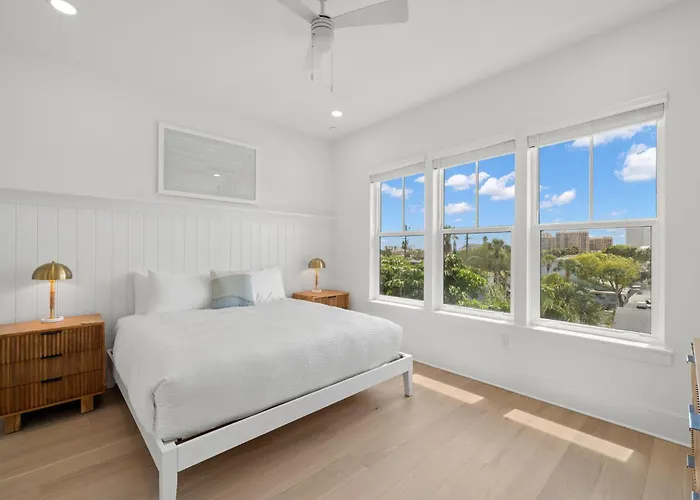 Holiday home The Akoya & Pearl At The Gemma - 2 Homes With Private Pools Just Steps To Clearwater