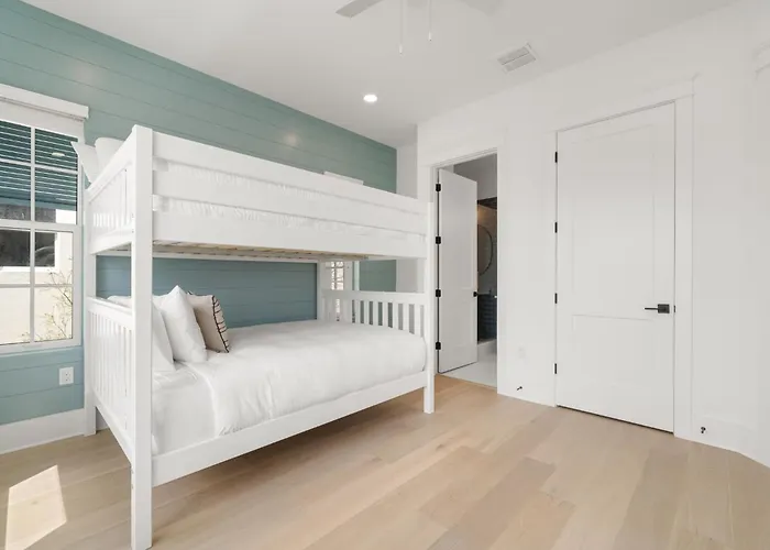 The Akoya & Pearl At The Gemma - 2 Homes With Private Pools Just Steps To Clearwater *