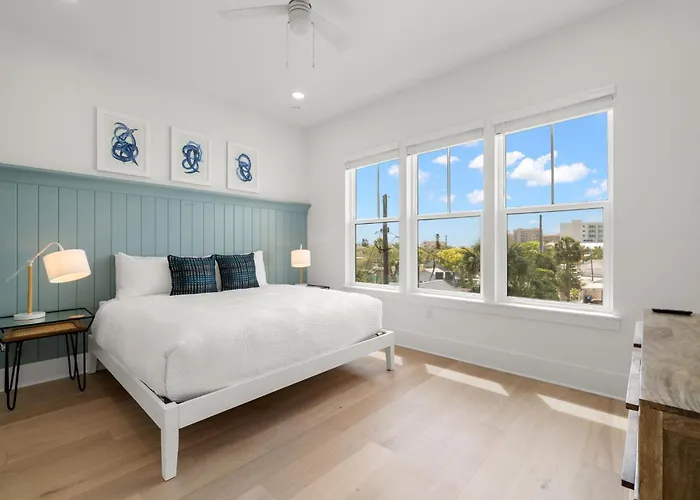 Holiday home The Akoya & Pearl At The Gemma - 2 Homes With Private Pools Just Steps To Clearwater Clearwater Beach