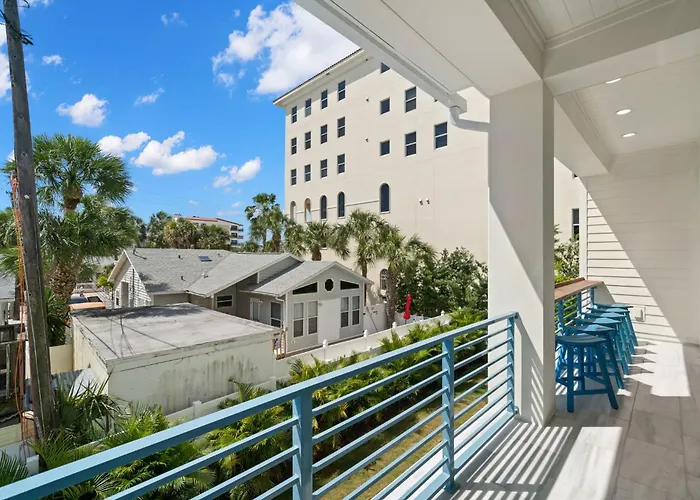 The Akoya & Pearl At The Gemma - 2 Homes With Private Pools Just Steps To Clearwater * Clearwater Beach